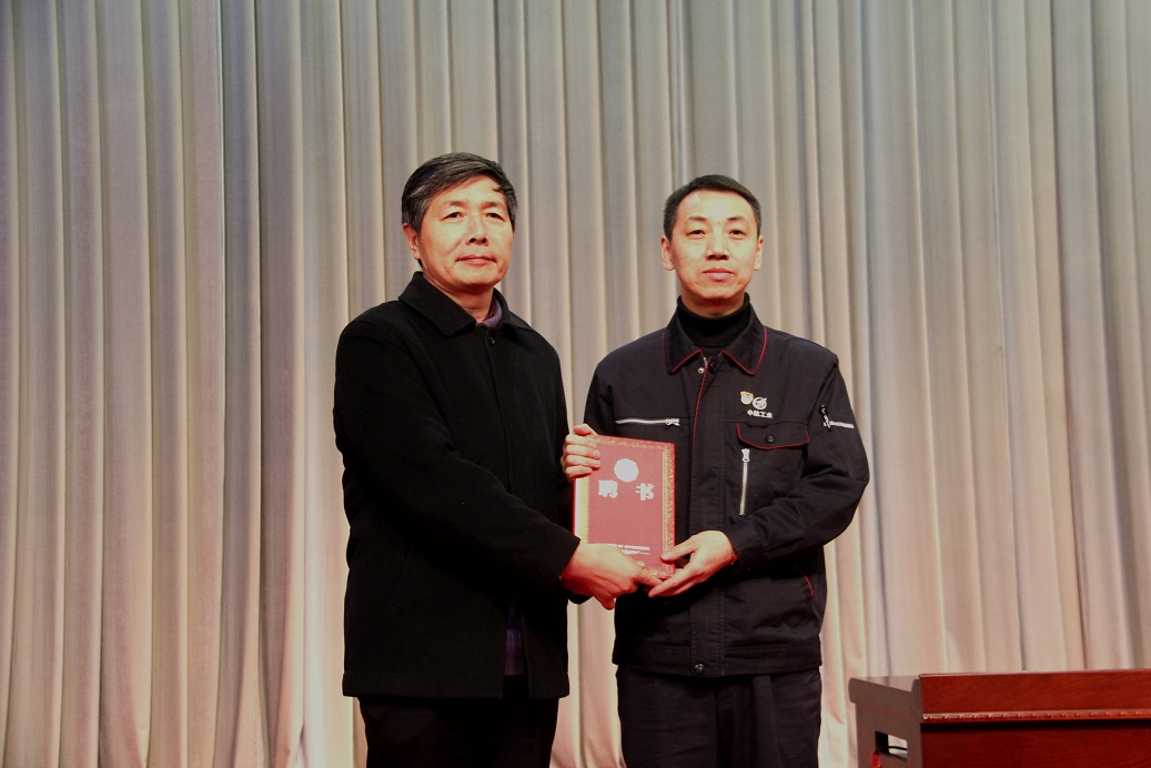 大国工匠走进澳门正规的电子游戏网址 助推国家优质校建设