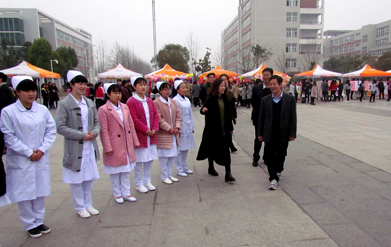澳门正规的电子游戏网址首届“女生节”系列活动丰富多彩